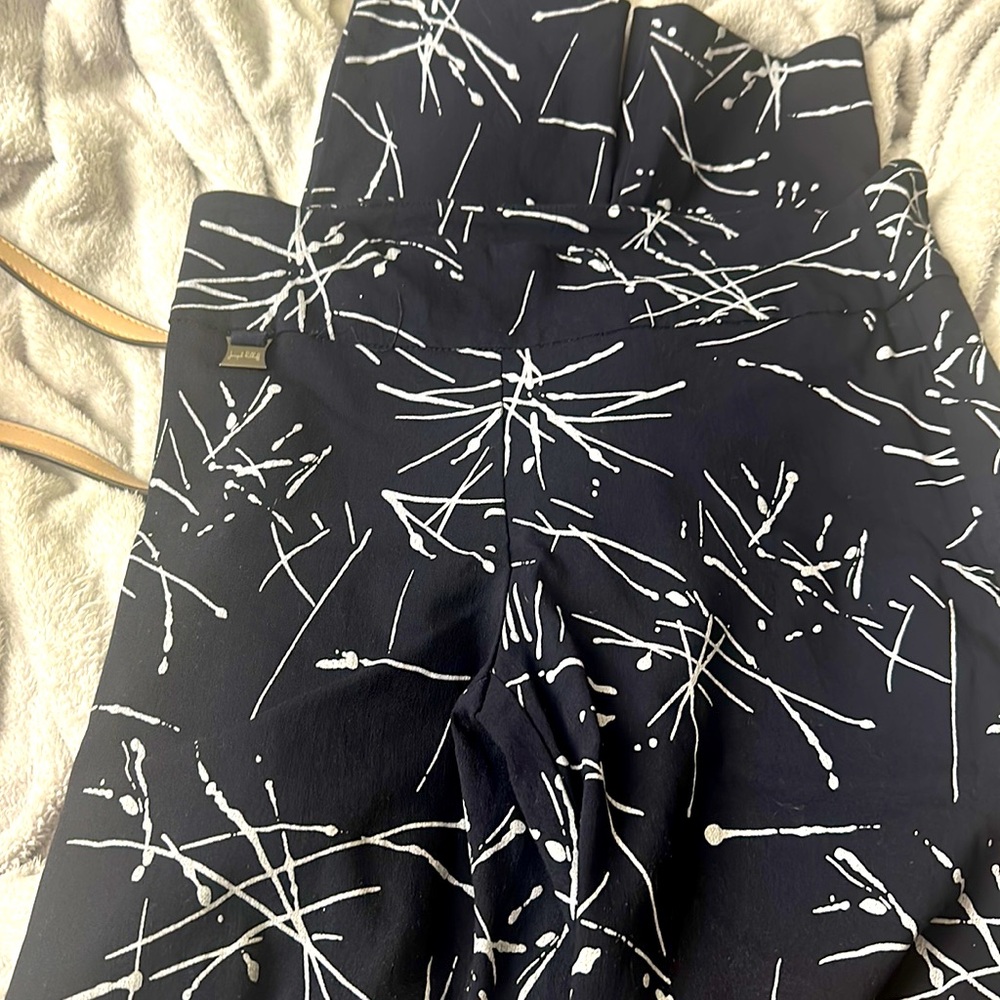 Joseph Ribkoff Black Silver Gray Fireworks Print Pants 8
